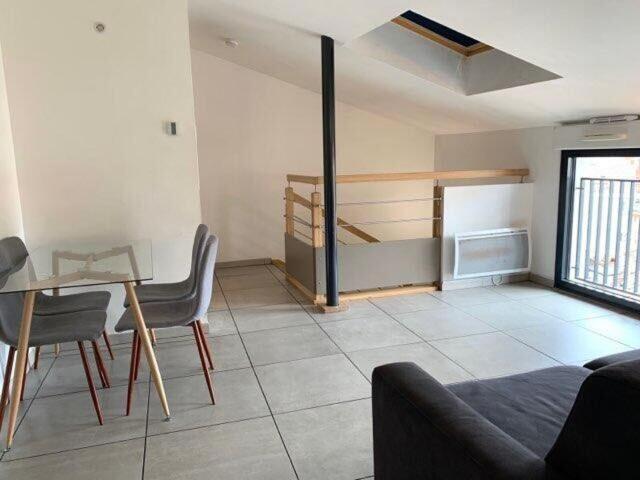 304 - Appartement Duplex Et Moderne - Jeanne D'Arc, Toulouse Luaran gambar